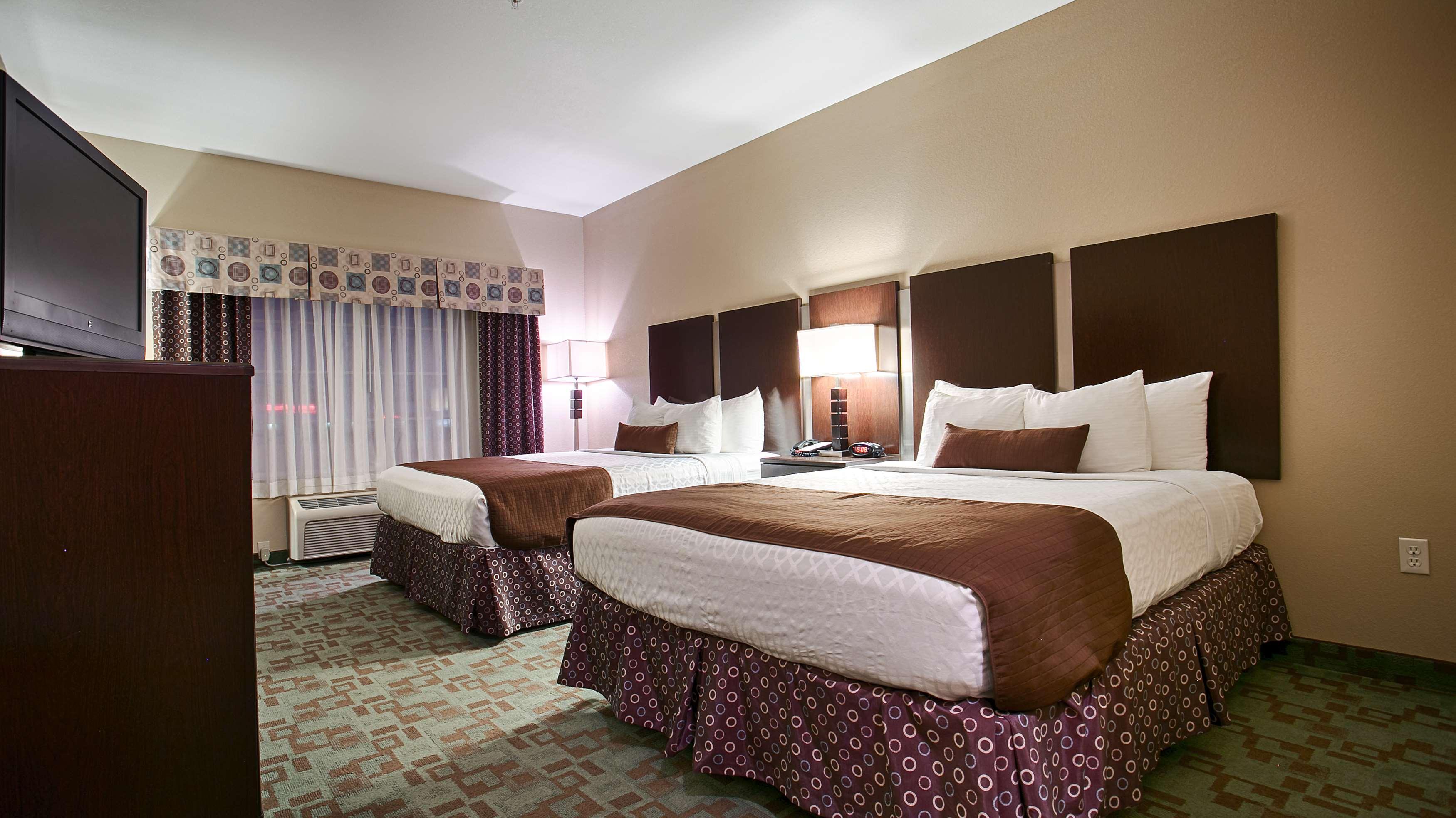 Best Western Plus Eastgate Inn & Suites Wichita Dış mekan fotoğraf