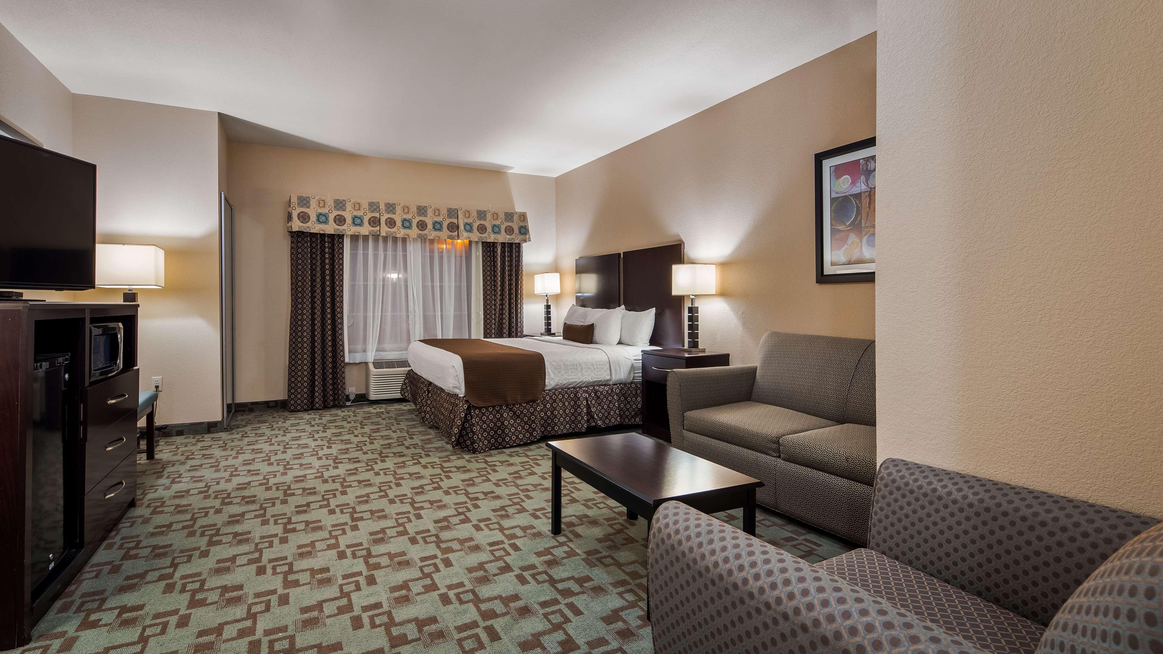 Best Western Plus Eastgate Inn & Suites Wichita Dış mekan fotoğraf
