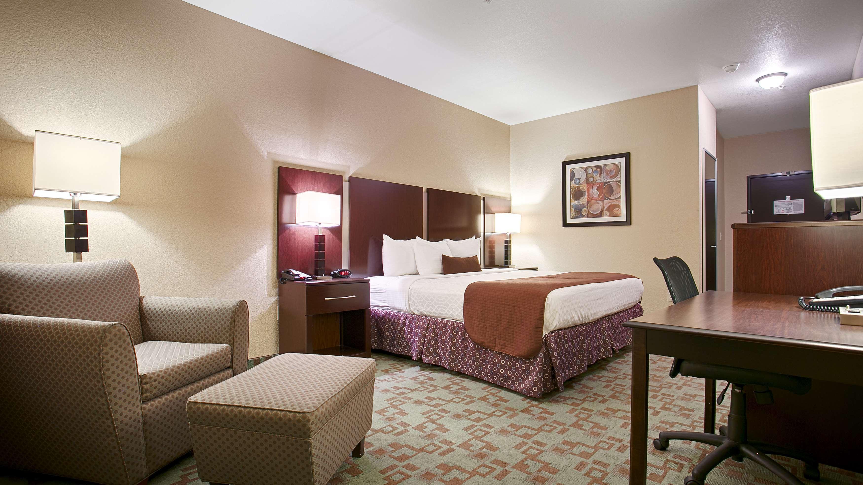 Best Western Plus Eastgate Inn & Suites Wichita Dış mekan fotoğraf